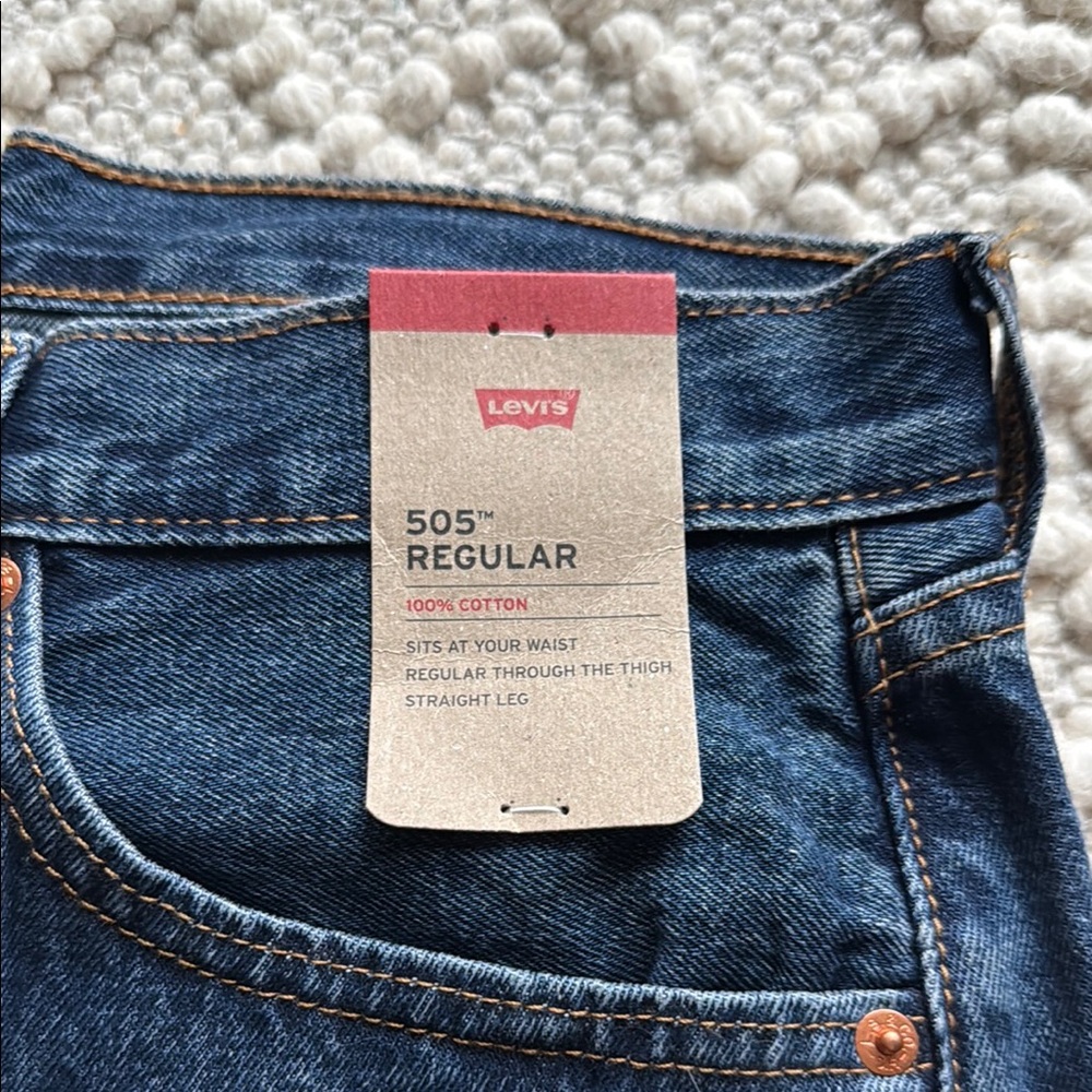 Levi's Indigo Denim Jeans - Picture 4 of 5